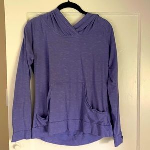 Lightweight Columbia Hoodie with front pocket